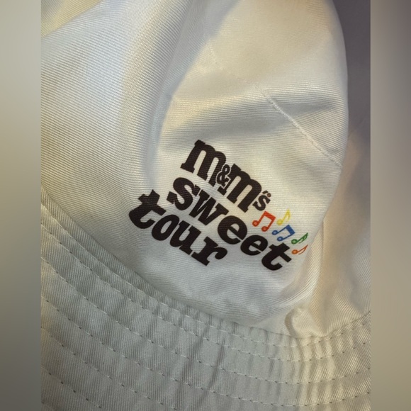 M&M's Colorful Bucket Hat - Picture 6 of 8